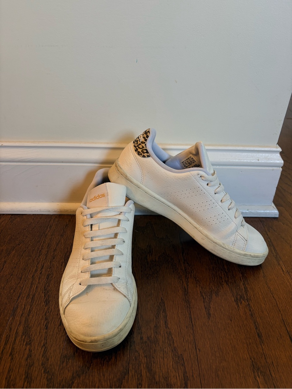 Adidas Women's Advantage White & Leopard Sneakers~Size 8.5